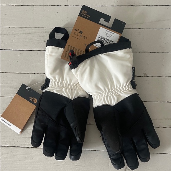 The North Face Women’s Black and White Montana Ski Gloves - Picture 3 of 8